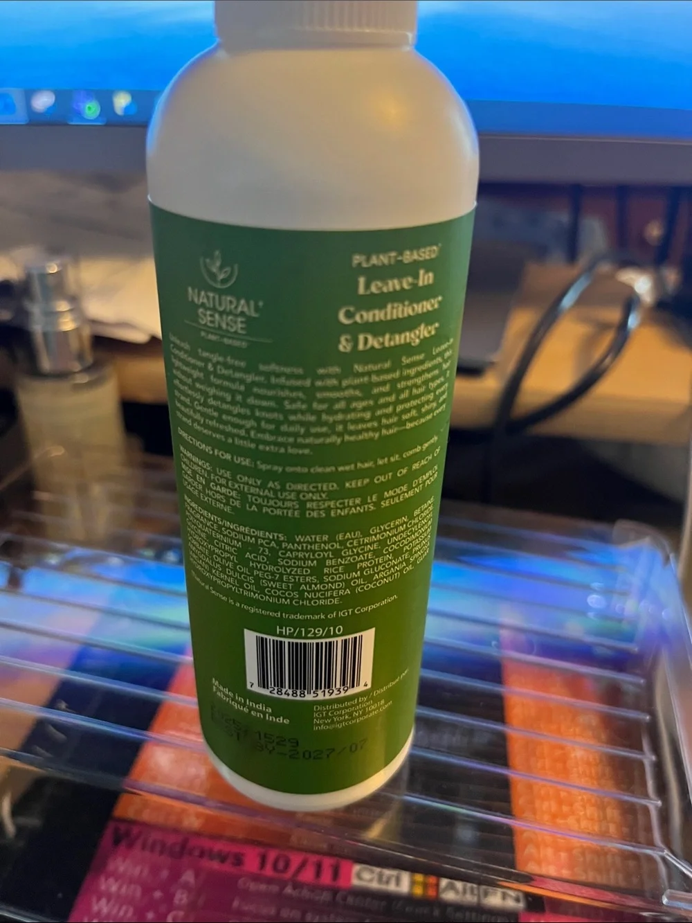 Plant-Based Leave-In Conditioner & Detangler - Green